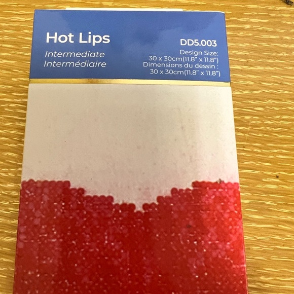 5 New Diamond dotz bundle - Picture 13 of 15